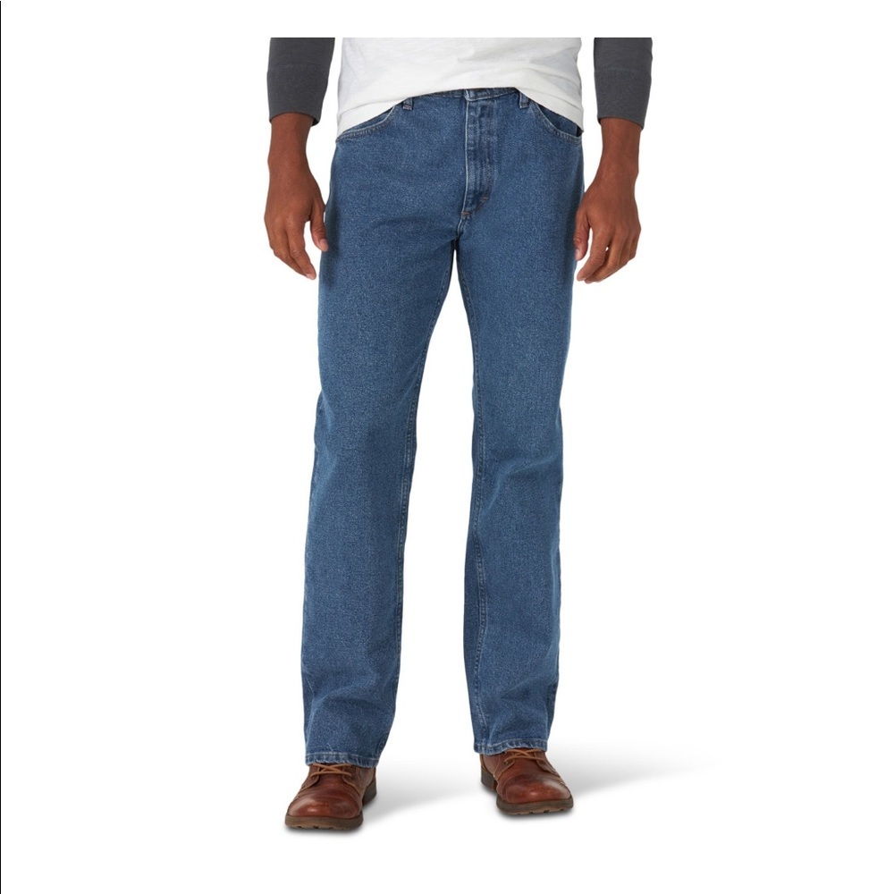 Wrangler Men’s Regular Fit Jean With Flex